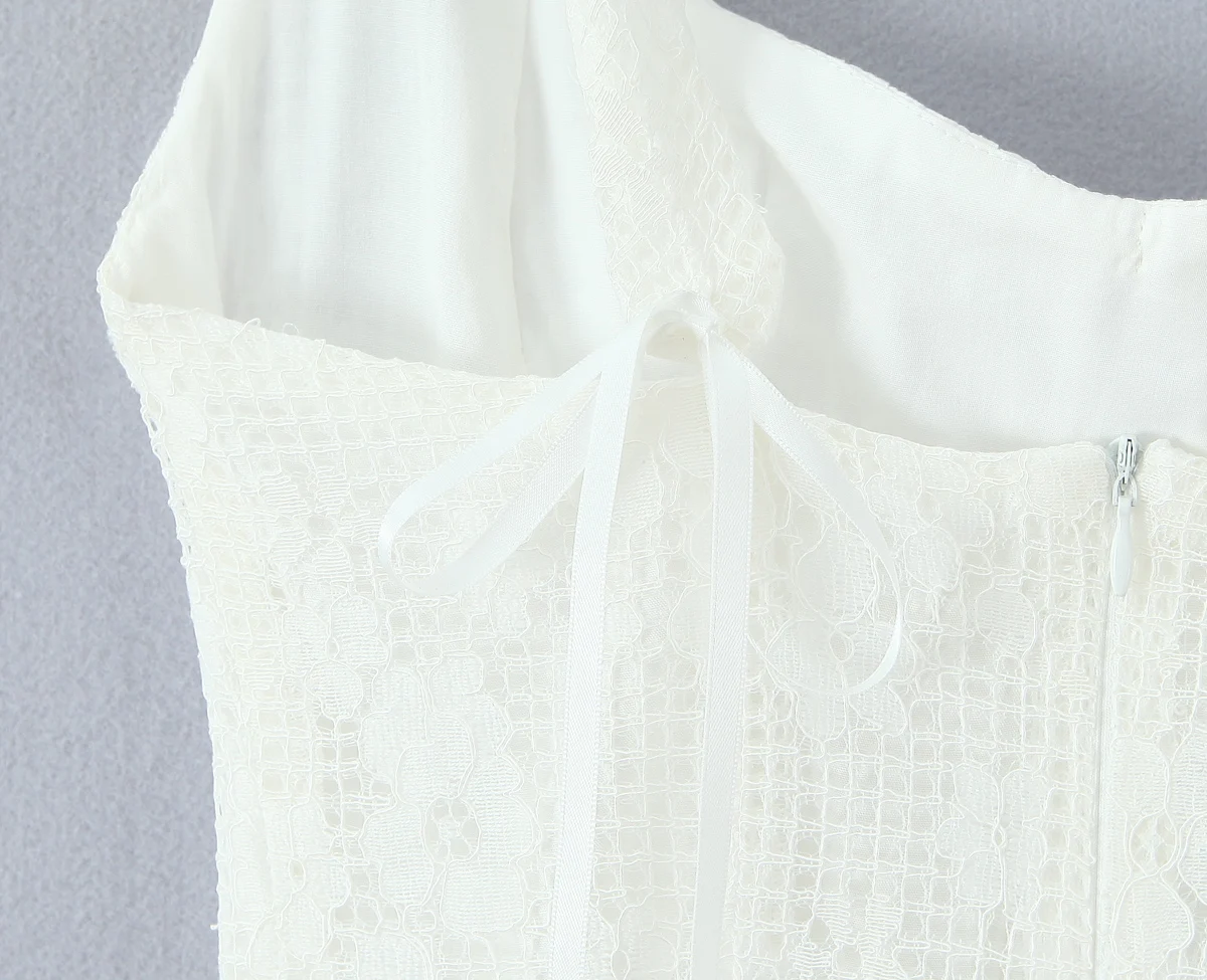 Sexy ricamo bianco scava fuori pizzo fiocco increspato petto fionda mini abito da donna vita bassa impiombato piegato altalena serbatoio abiti