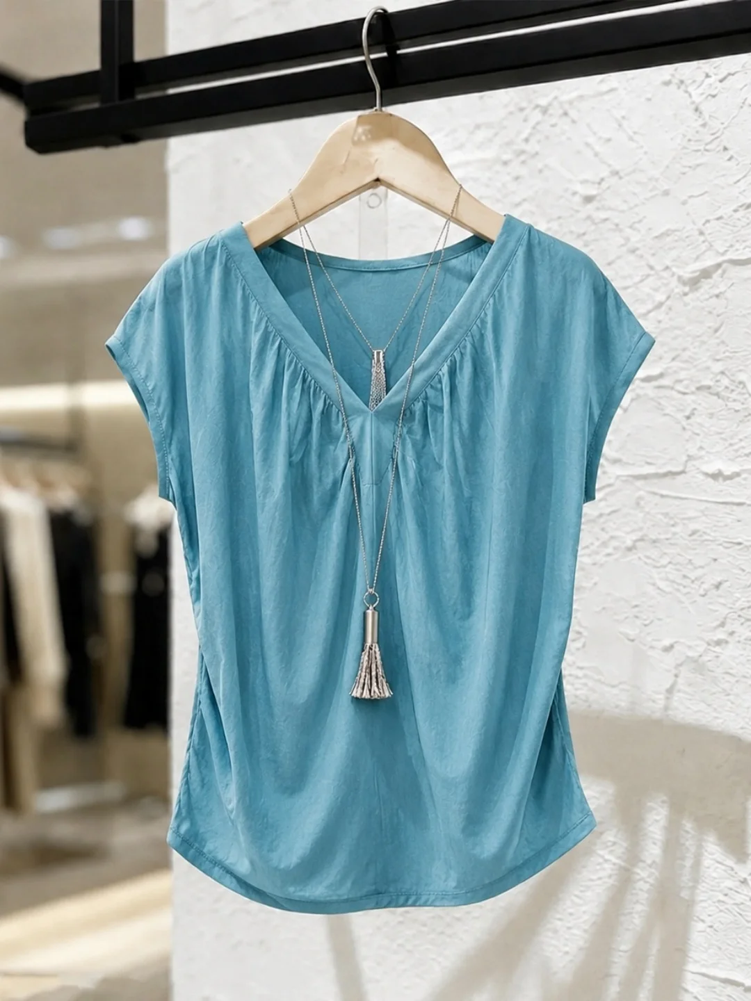 Elegant V-Neck Short Sleeve Shirt Casual Versatile Women's Fashionable Top Quality Silk Korean Style Straight Cut Commute