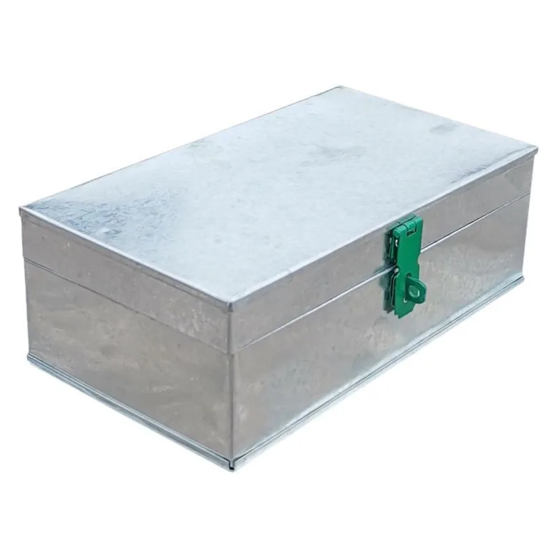 

Large iron hardware toolbox, galvanized sheet takeaway box, locked storage box, woodworking portable iron box.