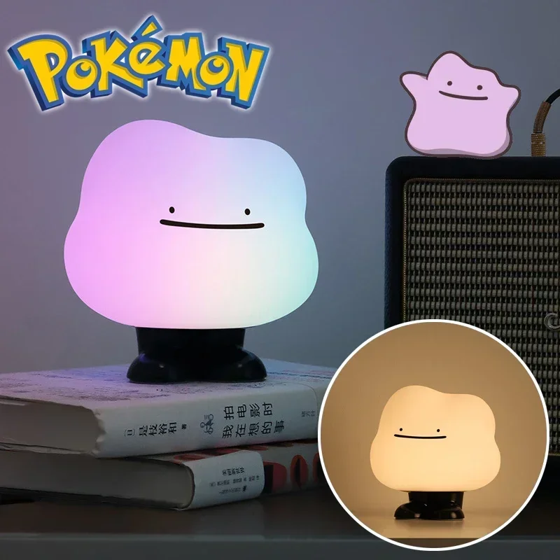Pokemon Ditto Luce notturna per bambini Lampada ricaricabile anime Silicone morbido Camera da letto per dormire Lampada da arredamento per il desktop Regalo di festa per bambini