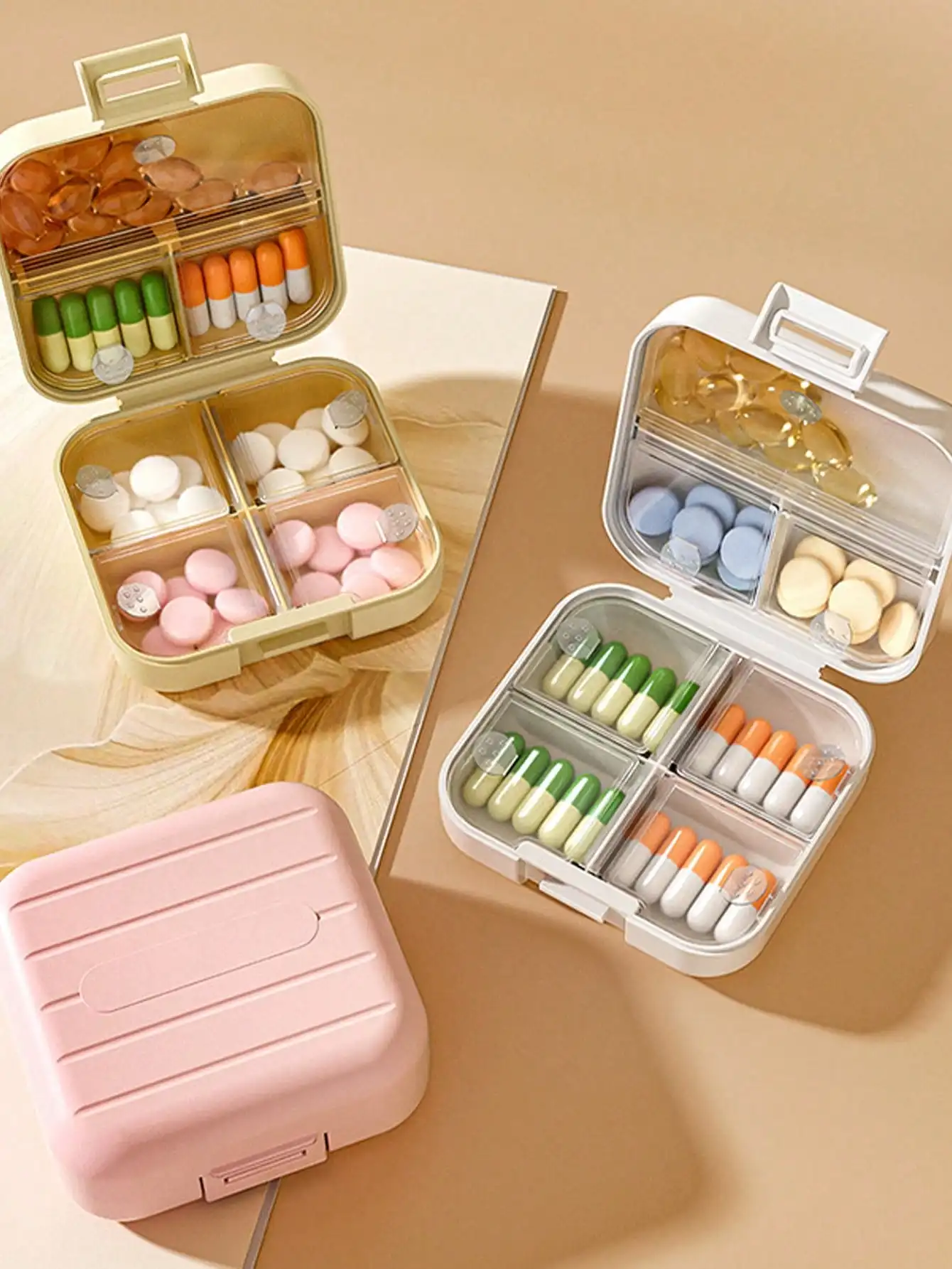 

7-compartment mini pill case, waterproof and moisture-proof, portable for travel. Compact design keeps medicines dry and well-organized. It can also store rings and other small accessories. Durable and easy to carry, a practical multi-purpose storage tool