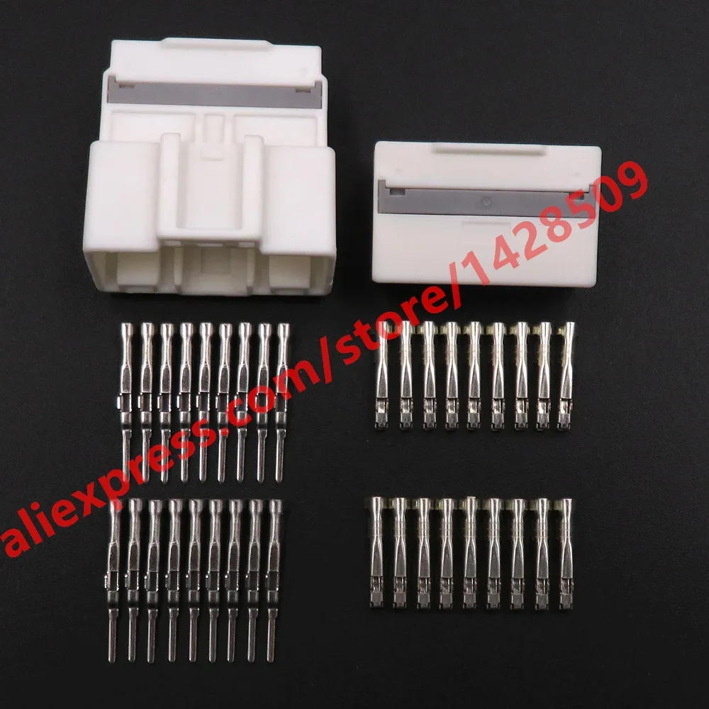 1 Set 18 Pin Auto Unsealed Socket Automobile Connector Assembly MG645625 MG655628 Car Cable Harness Adapter