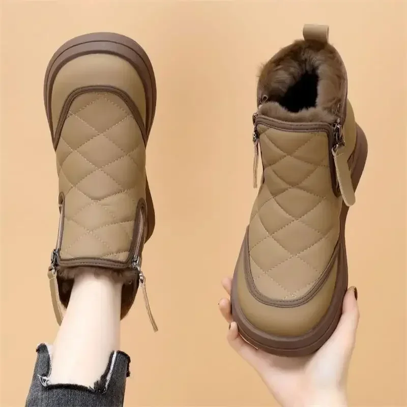 

Winter New Women's Boots Plush Warm Waterproof Anti Slip Warm Thick Soled Short Boots Cold Resistant Outdoor Ankle Boots