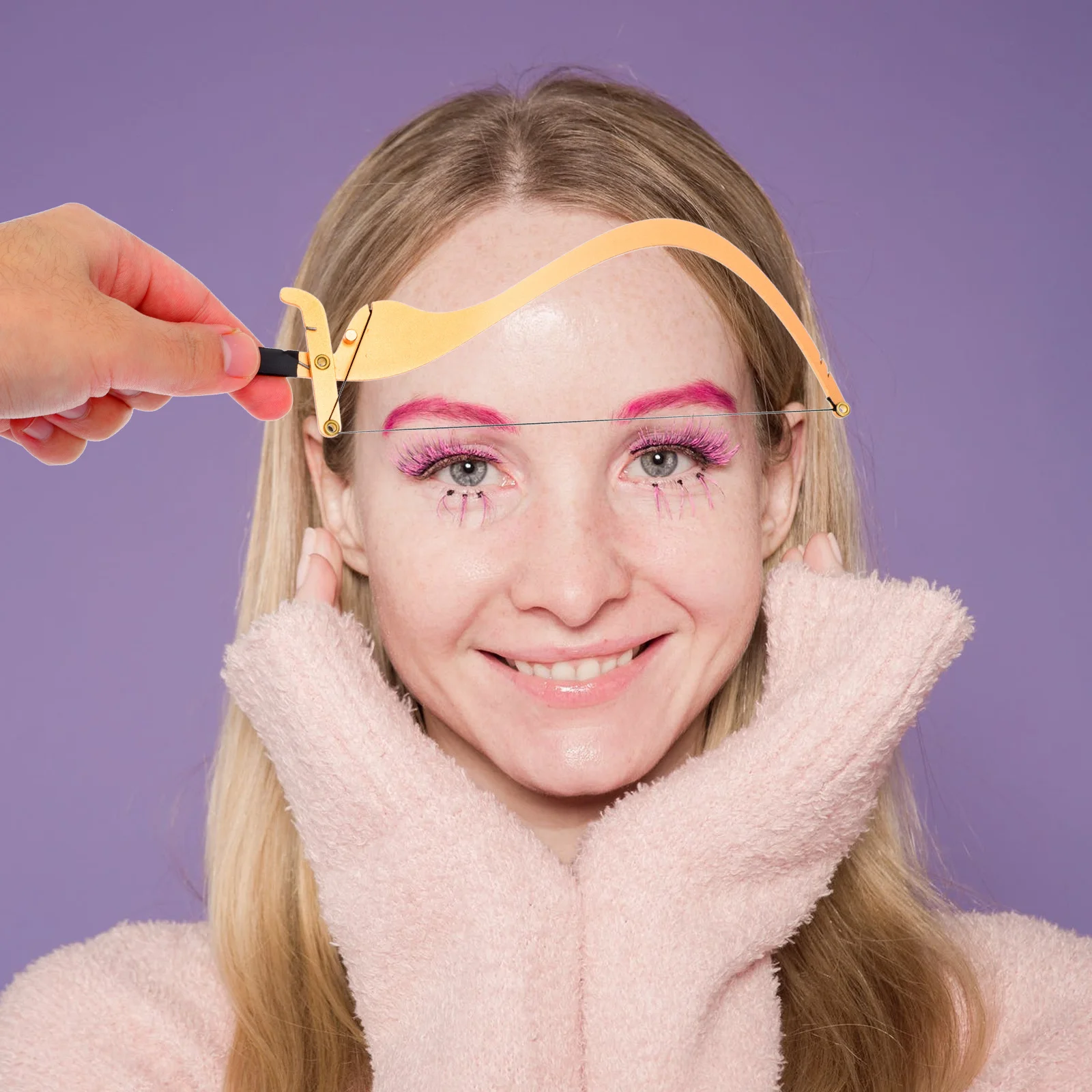 ชุดอุปกรณ์ช่วยเขียนคิ้วแบบโค้ง ช่วยให้เส้นคิ้วสมมาตร สำหรับการใช้ดินสอเขียนคิ้วแบบเส้นไหม