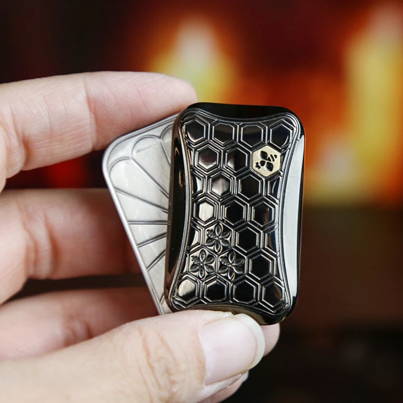 منزلق الدفع المغناطيسي اللانهائي - لعبة EDC Fidget لتخفيف ADHD والقلق |   مخفض الإجهاد ذو طرف الإصبع الناعم