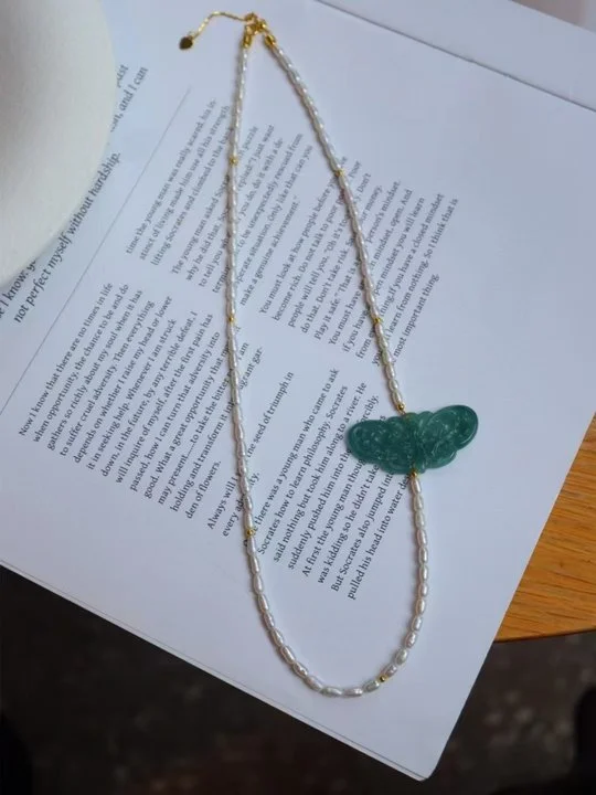 

Certificated Natural Guatemalan Blue Water Jadeite Butterfly Pendant Natural Freshwater Pearl Choker Silver Necklace For Women