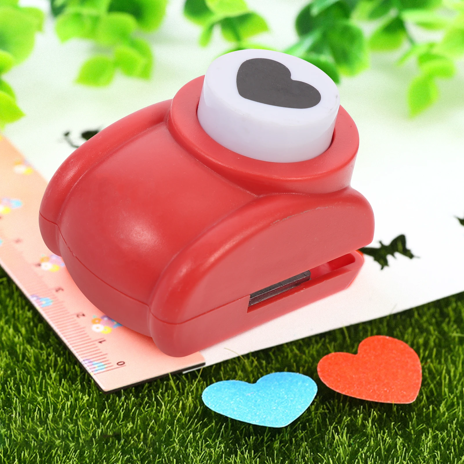 

Scrapbook Paper Punch Craft Tool for DIY Projects Lightweight Portable Hole Punchers Embossing Device Creative Tab Punches Art