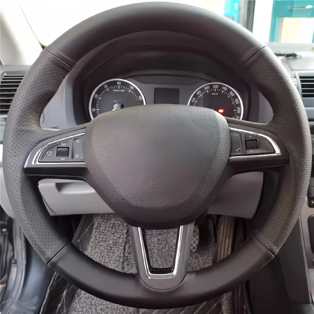 Geflochtener, perforierter, rutschfester Lenkradbezug aus echtem Leder (3-Speichen-Design) für Skoda Octavia Fabia Rapid Spaceback Superb