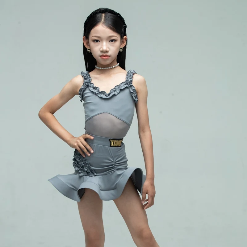 2025 nuevo traje de baile latino chico verano Rumba Tango vestido de actuación gris sin mangas Ropa de baile Top falda conjunto ropa de práctica 1802