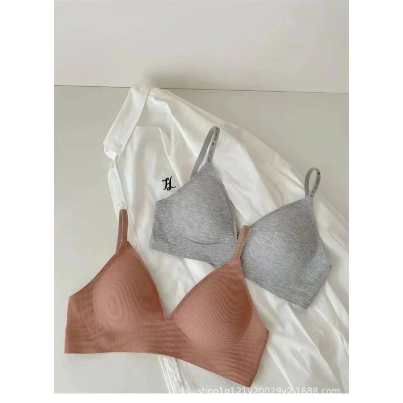 

Бюстгальтер пуш-ап Быстросохнущий бесшовный из дышащей ткани