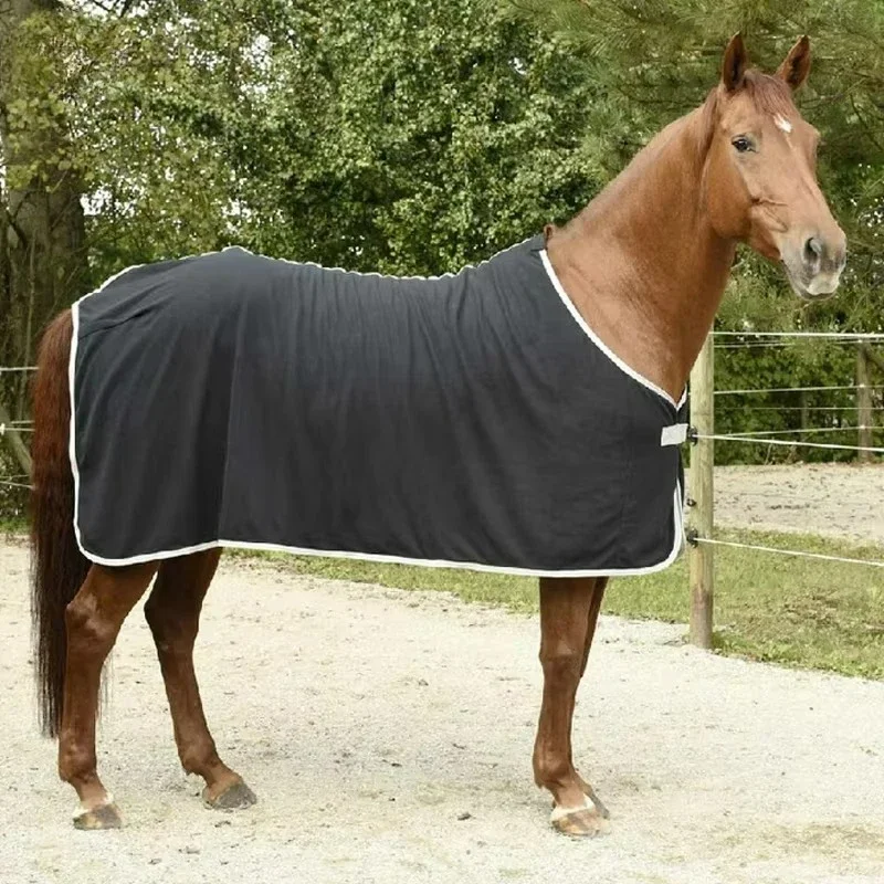 Multi Purpose Horse Travel Rug Fleece Material Sweat Absorbing Comfortable Design Ideal For Horse Transport And Daily Rest