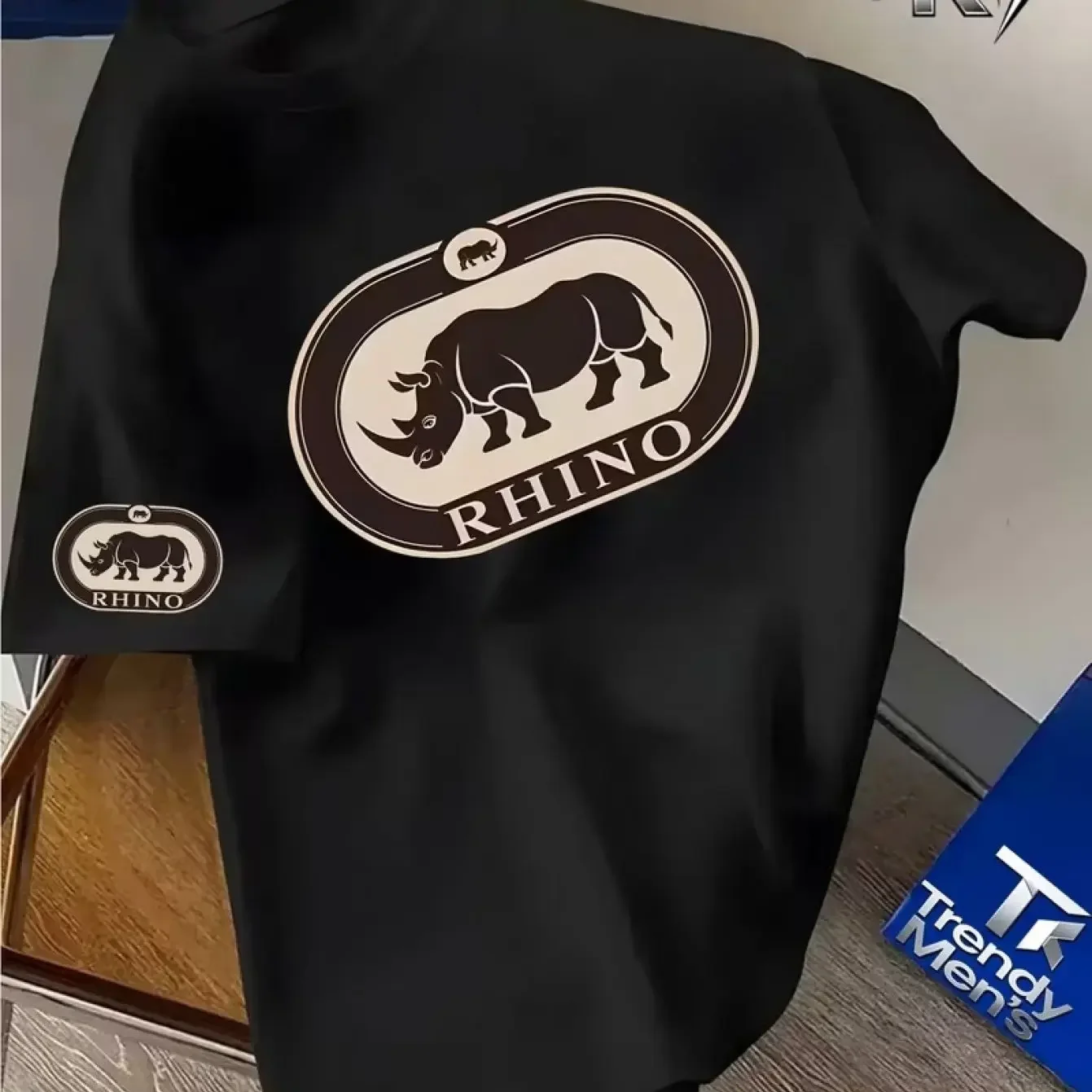 Trendy Cultural Cut T-Shirt Single Item Retro Badge Walking Rhinoceros RHINO Pattern Print