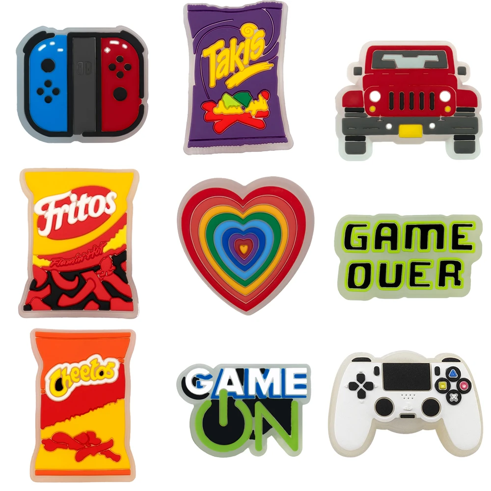 1/9 Uds controlador de juego adornos para zapatos con luz LED Takis Cheetos Chips accesorios de decoración de zapatos rojo SUV Arco Iris corazón Pin zuecos