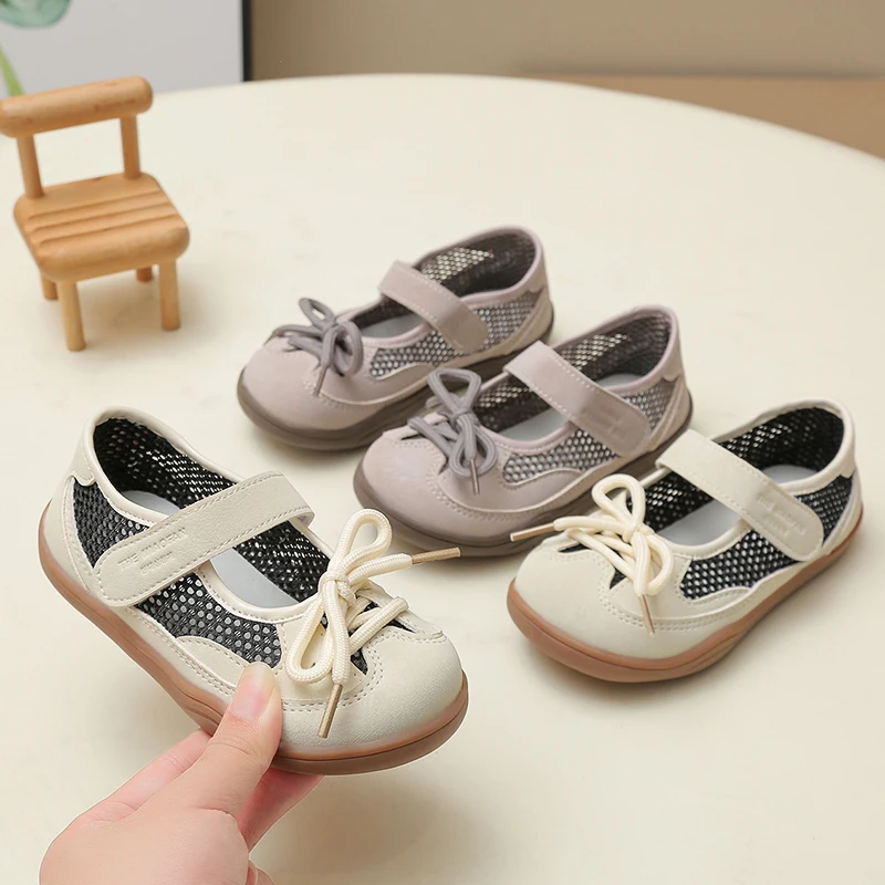 

Детские спортивные кроссовки из сетки, дышащие, на липучках, с мягкой подошвой, новинка 2026 года, модные повседневные туфли для мальчиков и девочек, трендовые