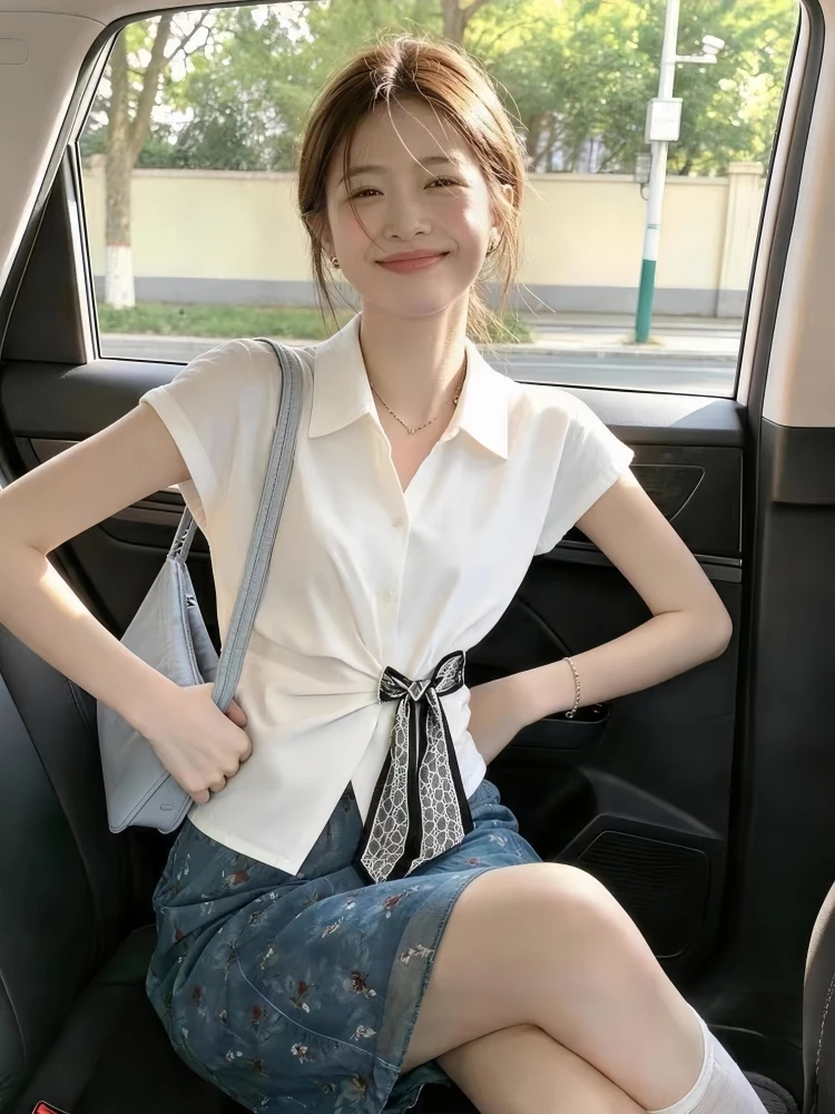 

Elegant Anti-Uv White Shirt Thin Luxury Waist-Cinching Collar Short Sleeve Women Summer Top Breathable Polyester Fiber
