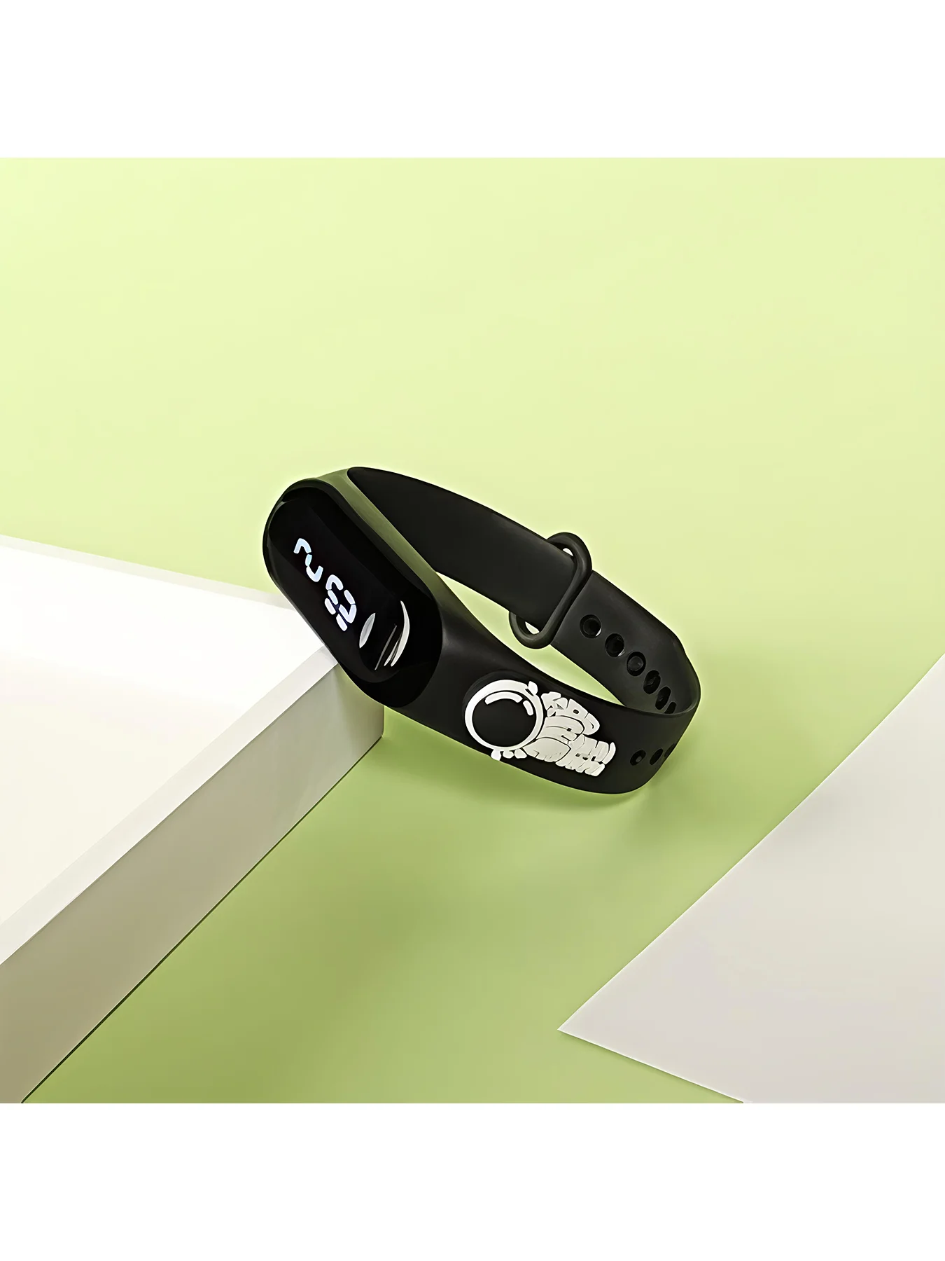 Back-to-school season bestseller: 1pcs animal series children's electronic watch set, cute electronic wristbands for primary sch