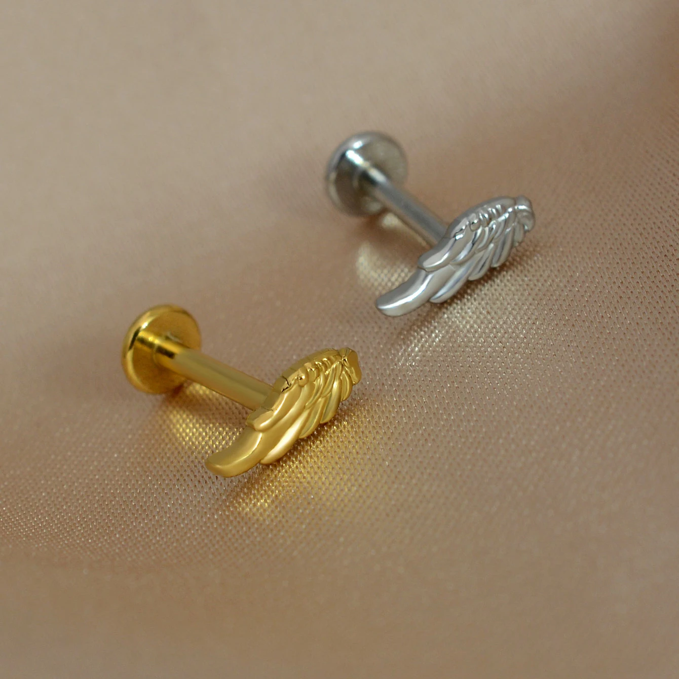 1PC Angel Wing Tragus Piercing Stud Earring Internally Threaded Surgical Steel Labret Monroe Cartilage Helix Lobe Ear Jewelry