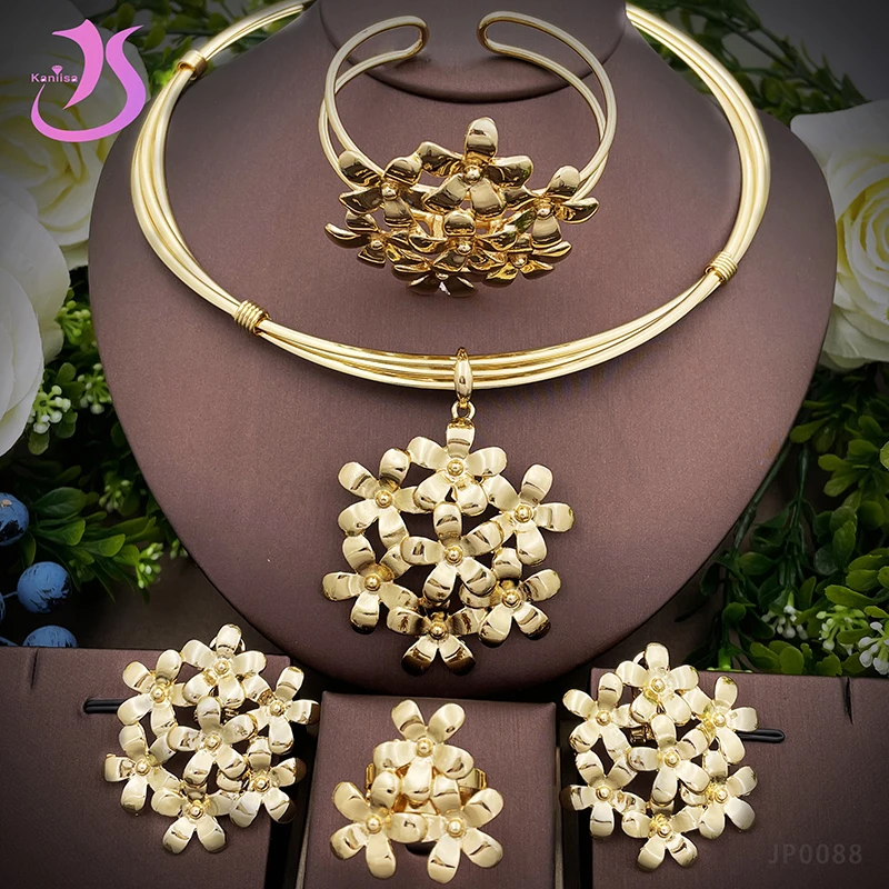 

Fashion Jewelry Sets For Women Flower Necklace Sets Large Pendant de bijoux en plaqué or italien