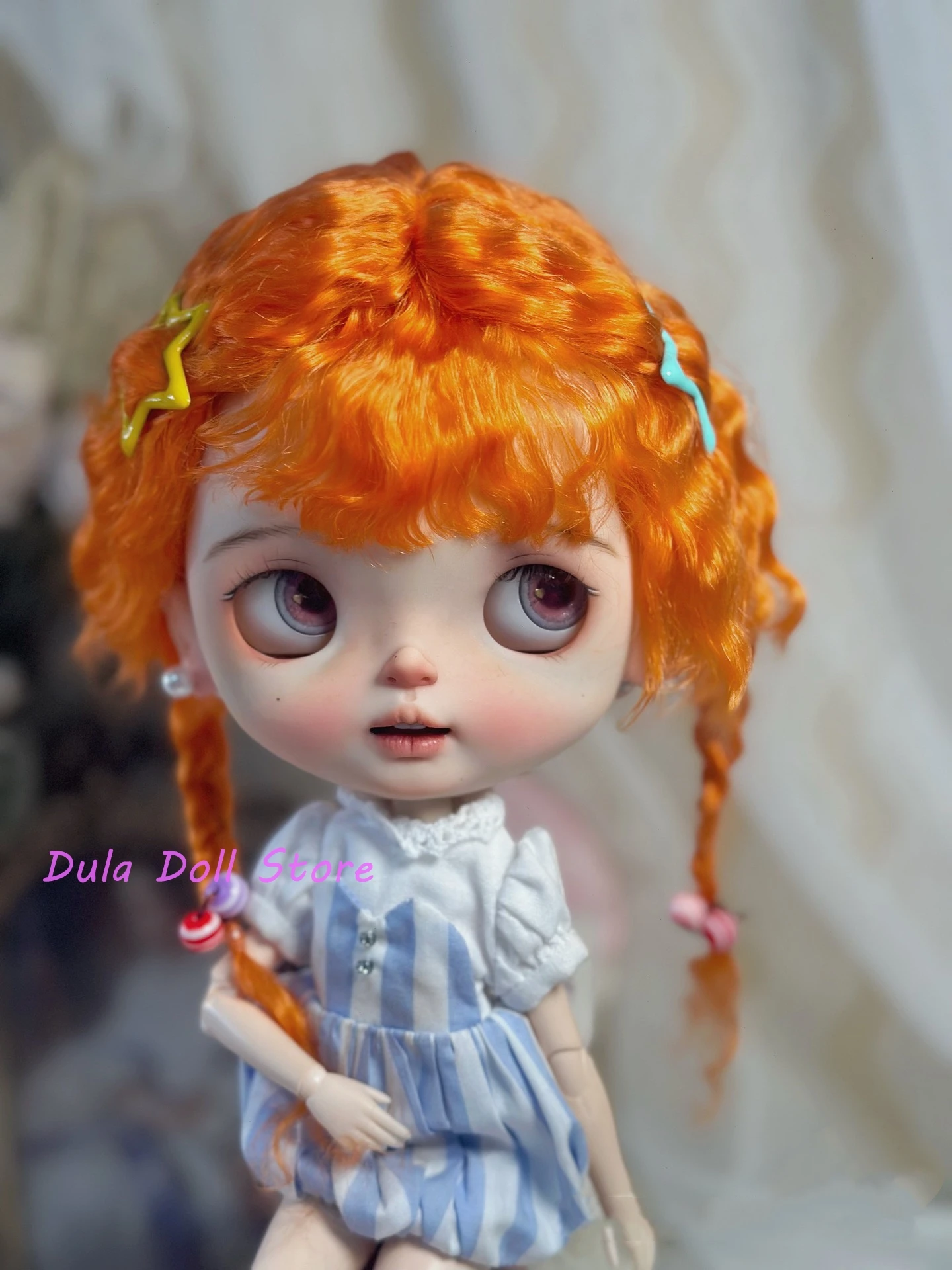 

Dula Doll Wigs for Blythe Qbaby natural Mohair Small rolls Golden-orange hair Double braids hard seams for 9-10 inch head