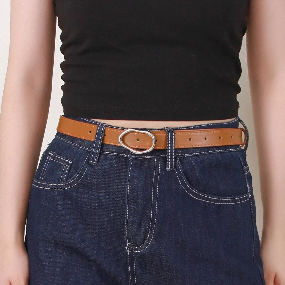 حزام خصر رفيع عالي الجودة بإبزيم غير منتظم من جلد البولي يوريثان حزام خصر غير رسمي للنساء