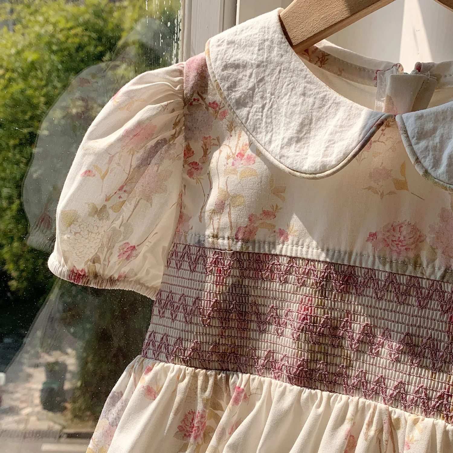 Korean Children's Clothing French Floral Temperament Girls' Dress 2025 Summer Style Baby Collar Short Sleeved Children's Dress