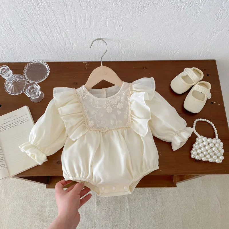 

Очаровательный детский комбинезон для малышей 0-2 лет, весенний, в корейском стиле, с вышивкой, с длинными рукавами, низкая талия, длинные штанишки