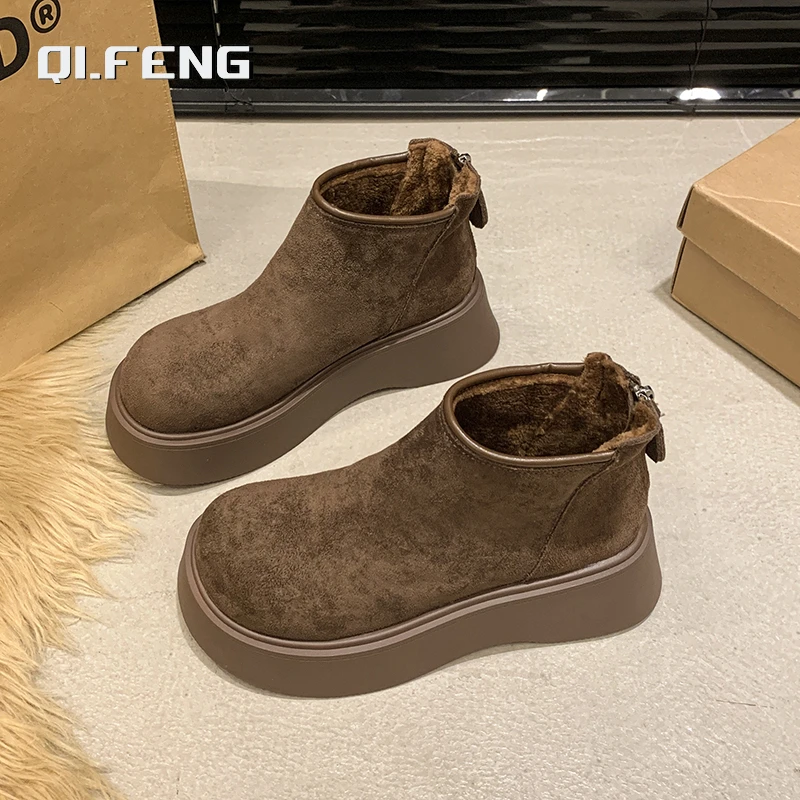 2026 Winter New Matching Thick soled Boots Women's Plush Thick Low cut Snow Boots Fashionable and Trendy Women's Footwear