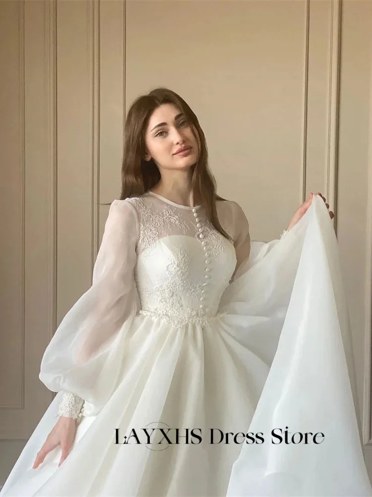 LAYXHS Modest Organza O-Neck Wedding Dress A-Line Button Lace Applique Puff Long Sleeves Bridal Gowns Customized robe de mariée