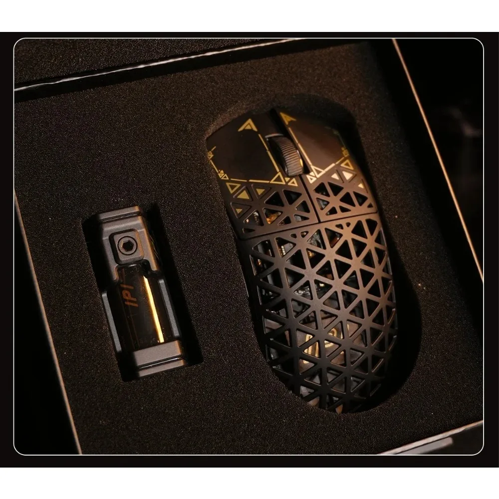 

IPI Piao Float Беспроводная мышь 8k 3 режима Bluetooth Dual 8k Carbon Hell Out Gaming Esports Легкая мышь Мыши на заказ 13