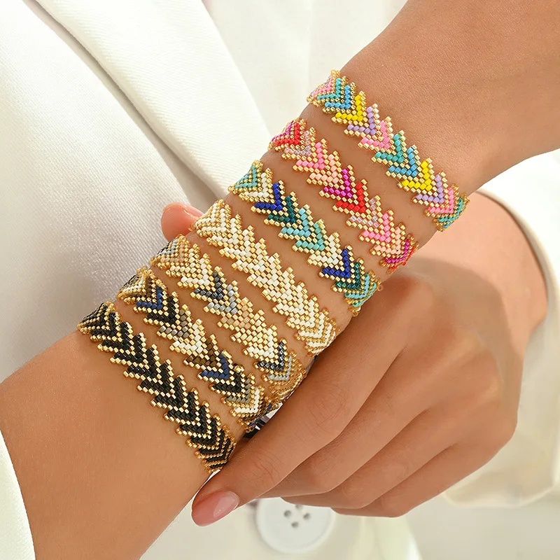 Rice bead bracelet Creativity Arrow  Bohemia Hand weaving Rainbow Pattern Adjustable Female Fashion Versatile Beaded bracelet