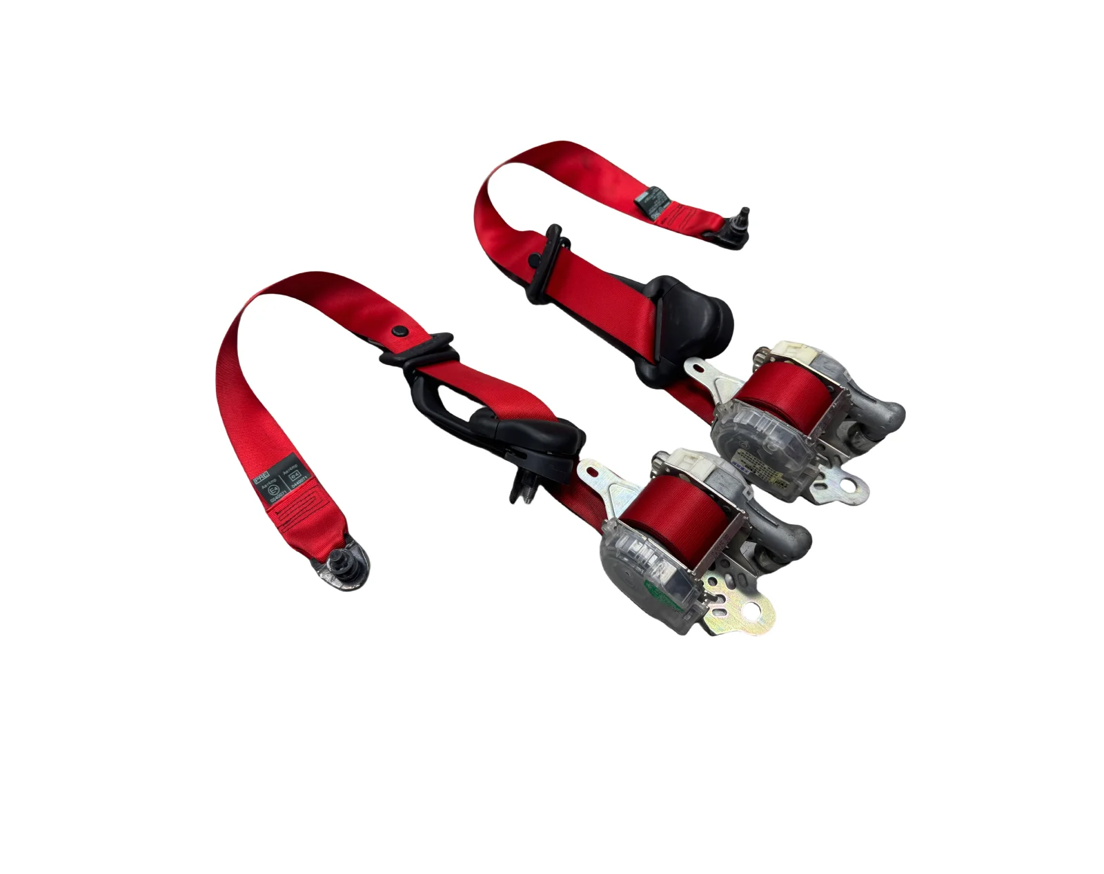 for Nissan's left and right front seat belts The classic high-quality  r35 features instant warning retraction