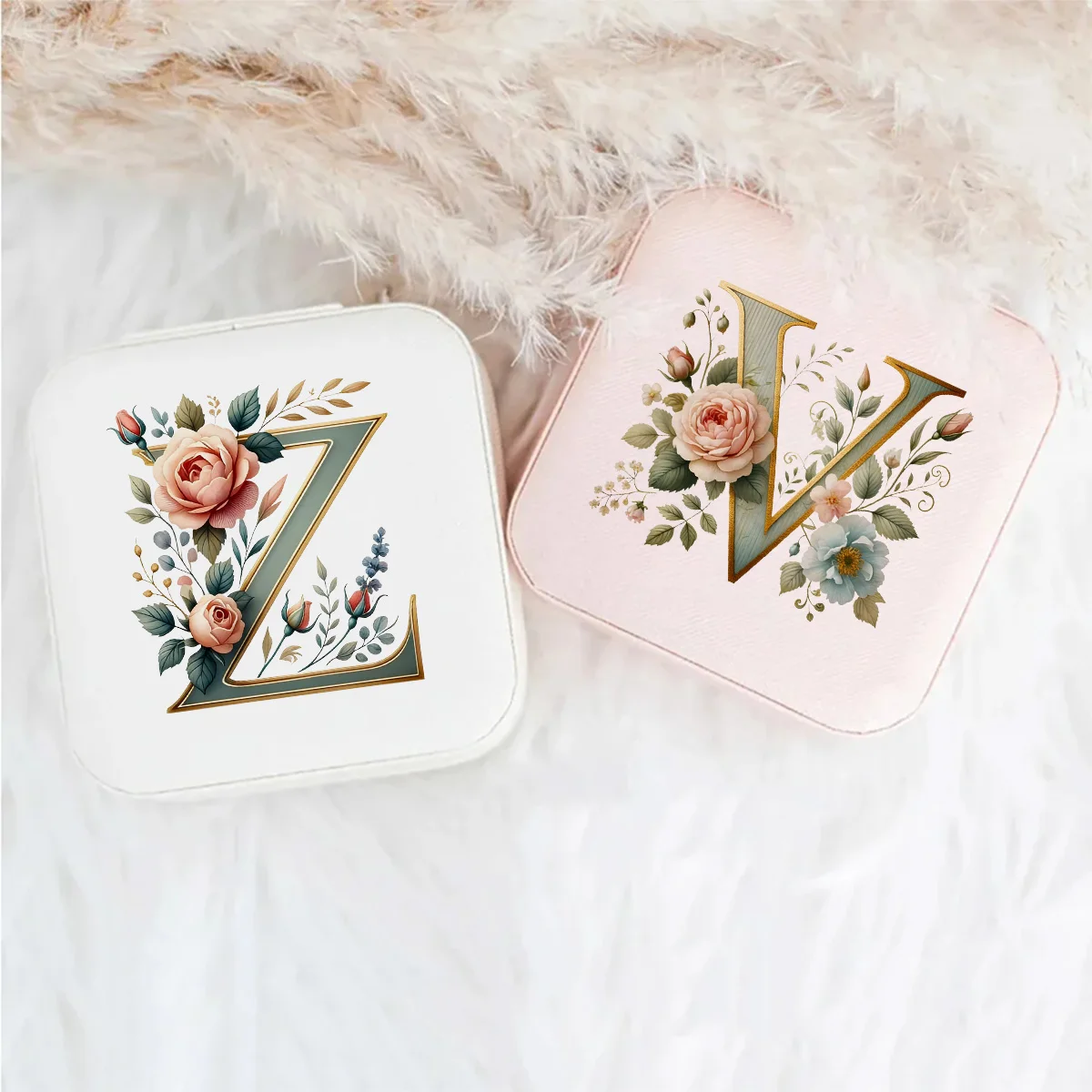 

Personalized floral first letter jewelry box, mini portable travel storage box, ring, earring, and necklace zipper storage box