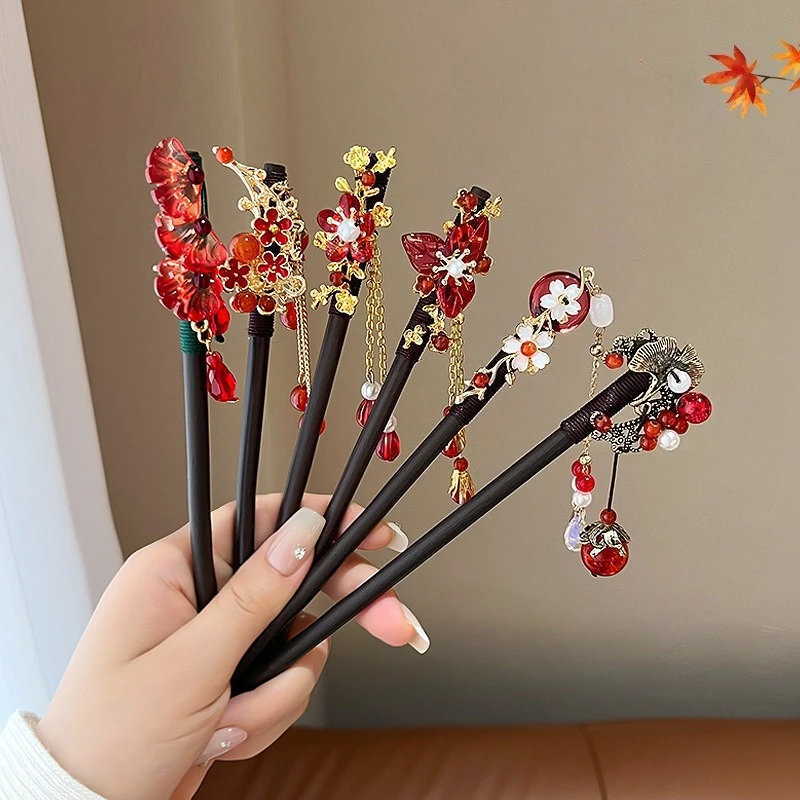 Retro Red Flower Wooden Hair Stick For Women 2026 New Year Hanfu Hairpin Chinese Style Hair Fork Hanfu Accessories Scrunchies