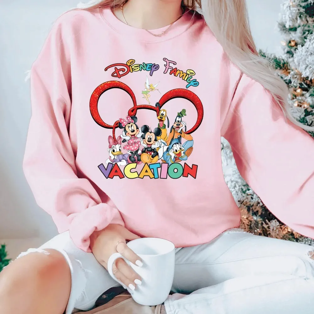 A New Style of Loose, Warm Autumn and Winter Sportswear for American Girls in 2025, Featuring Mickey Mouse Prints and Pullovers