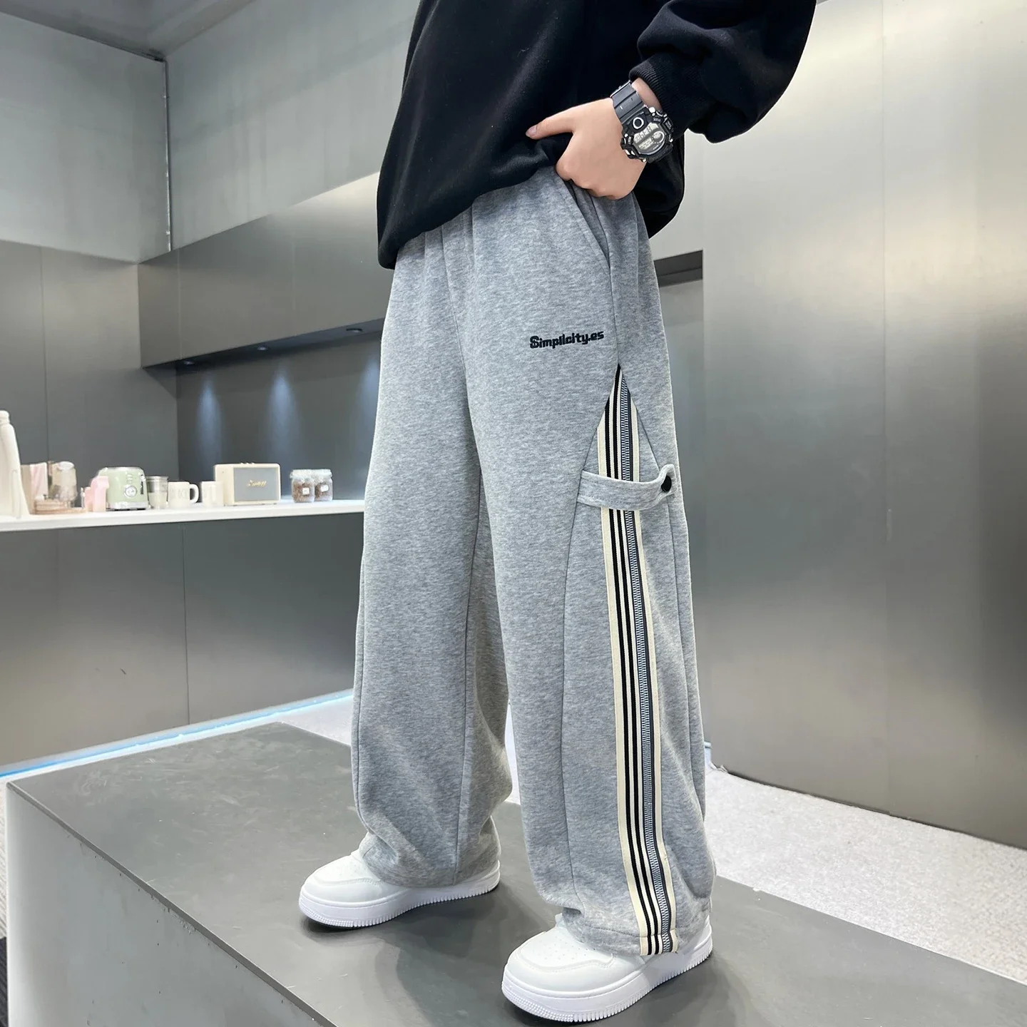 

NewBoys' Fleece Trousers 2025 New Autumn and Winter Loose Trousers High Quality.4-15year