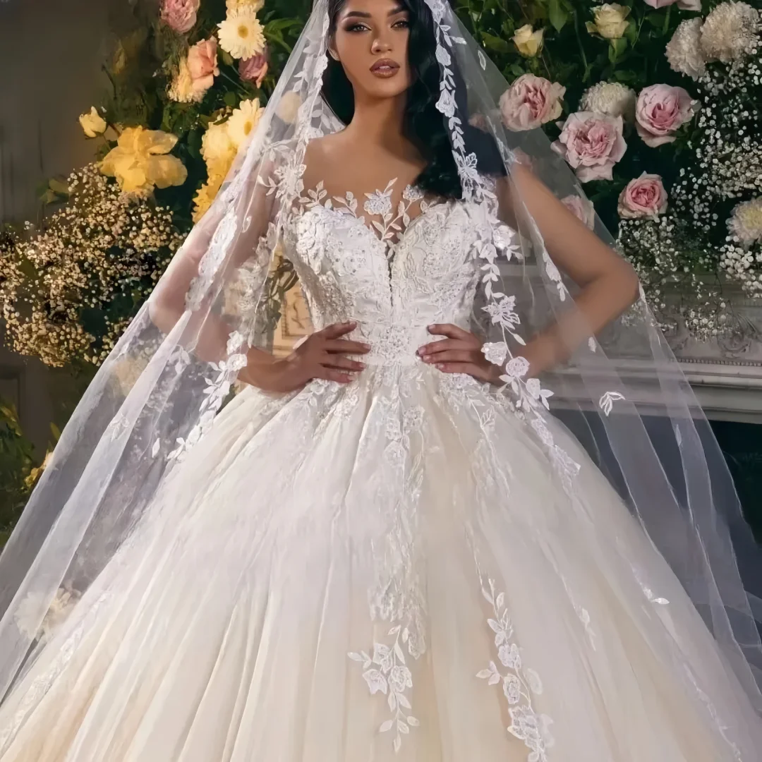 Vestido de novia de princesa con apliques de encaje, elegancia personalizada, elegante, cuello redondo, mangas casquillo, vestidos de novia sin espalda