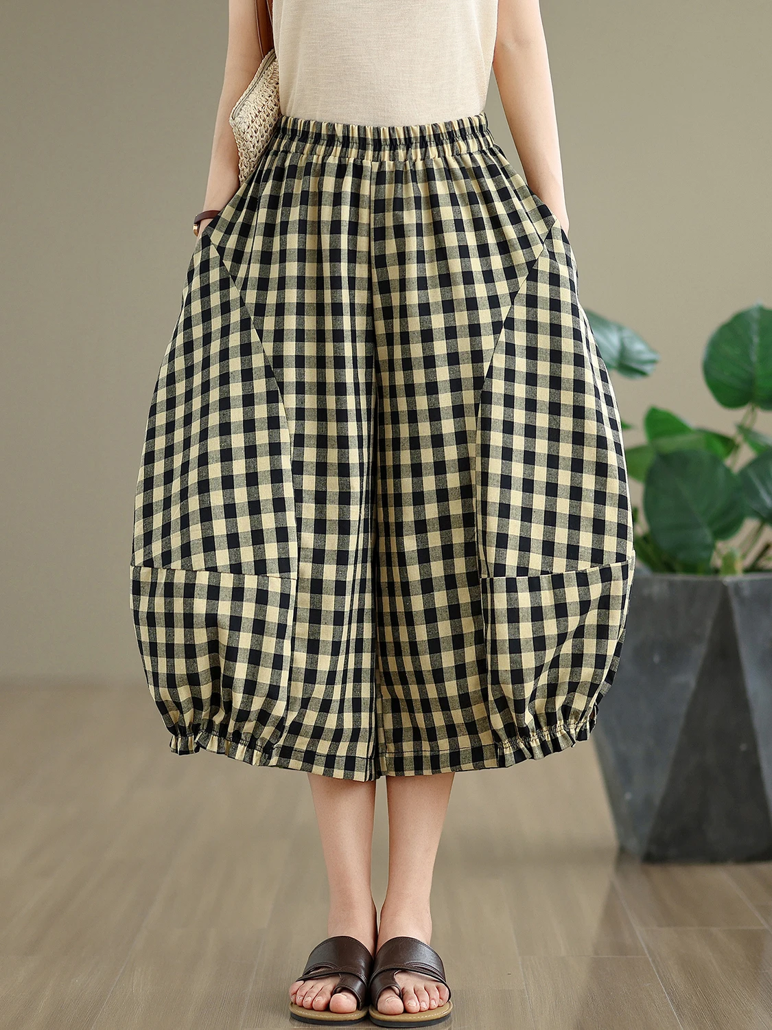 2025年夏 レディース チェック柄 カジュアルパンツ ハイウエスト 綿麻 ランタンパンツ スリム効果 花柄パンツ トレンド 美尻パンツ