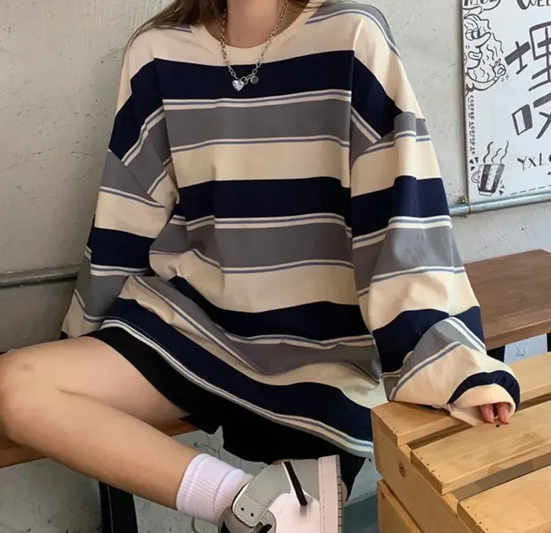 

Women T shirts four seasons Woman clothing Top Sweatshirt korean Fashion Long Sleeves Tee Loose Couple Graphic T-shirt