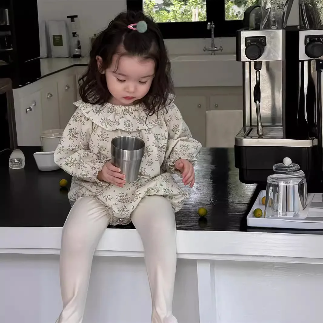 

Baby Rompers Autumn Casual Comfortable 2024 Baby Jumpsuit Korean Version Children Clothing Girls Cute Clothes Pant Socks Set