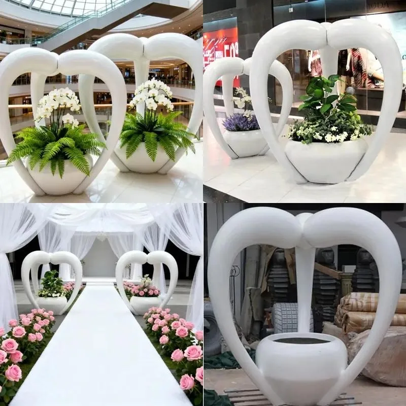 Heart Shaped Fiberglass Flower Pot Romantic Decorative Planter for Wedding Shopping Mall Event Venue Decoration