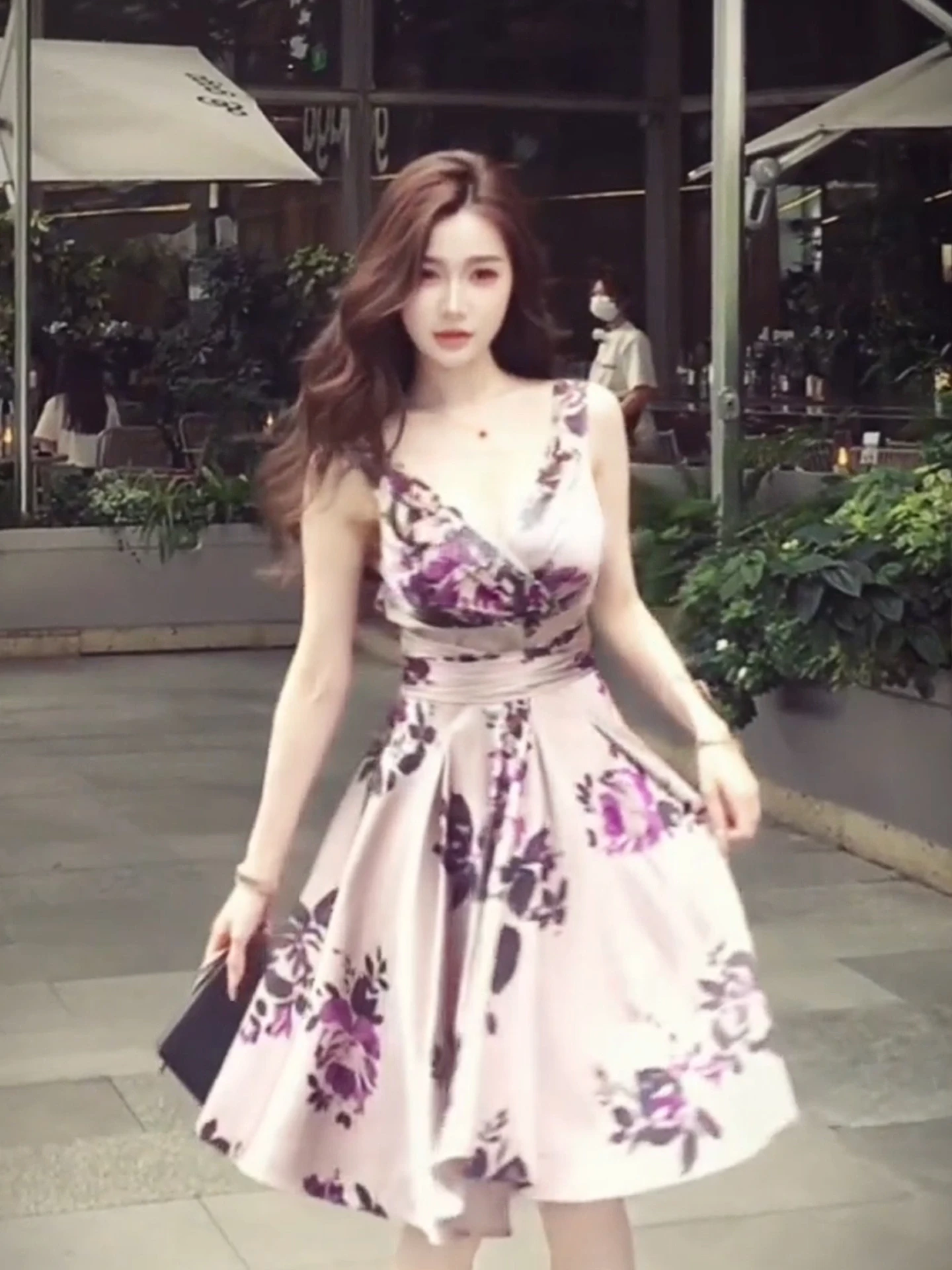 

XZY Ретро-платье фиолетовое с V-образным вырезом и цветочным принтом, женское, больших размеров, летнее, с завышенной талией, короткое, повседневное, А-силуэт