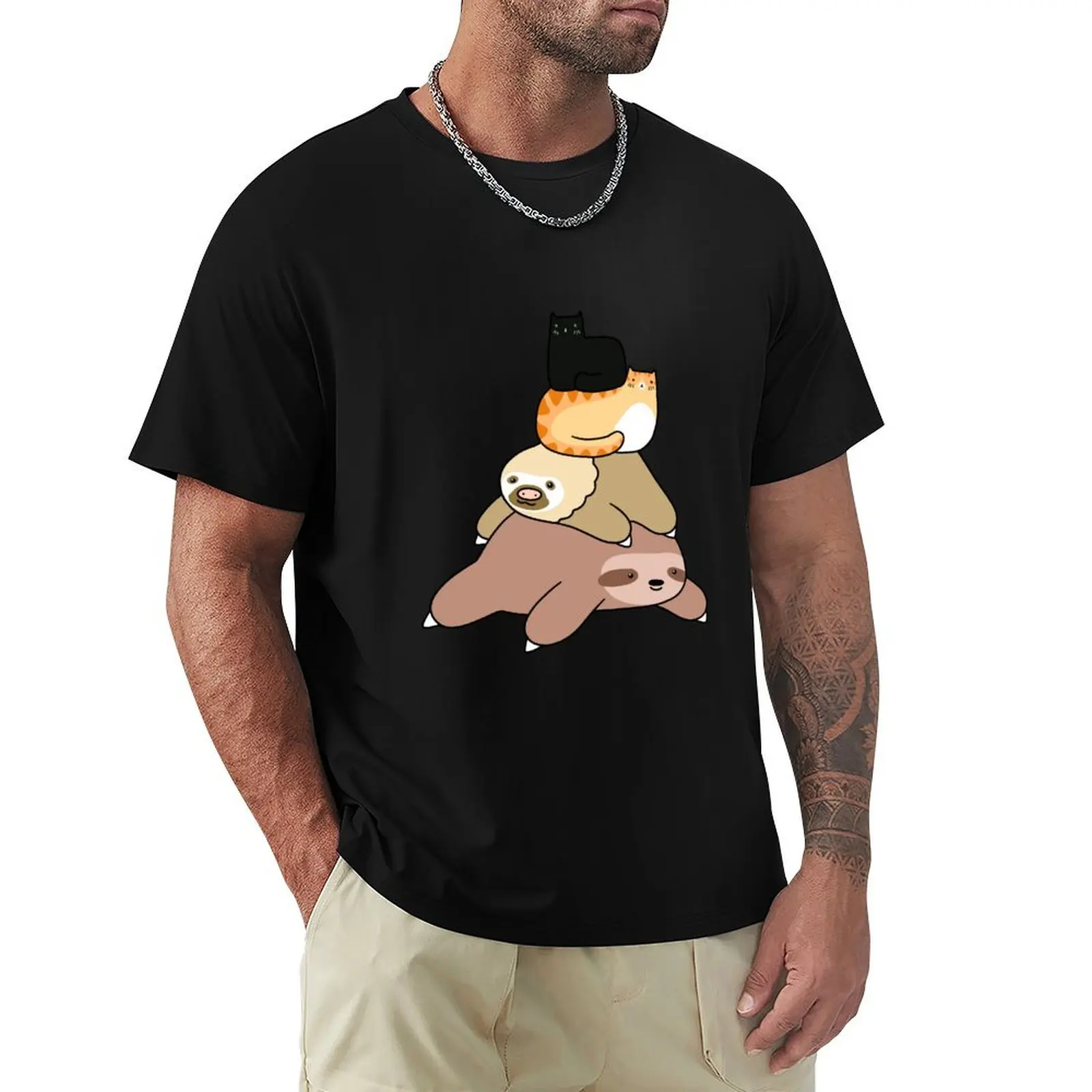 Sloth and Cat Pile T-Shirt Work Wear Short Sleeve T-Shirt