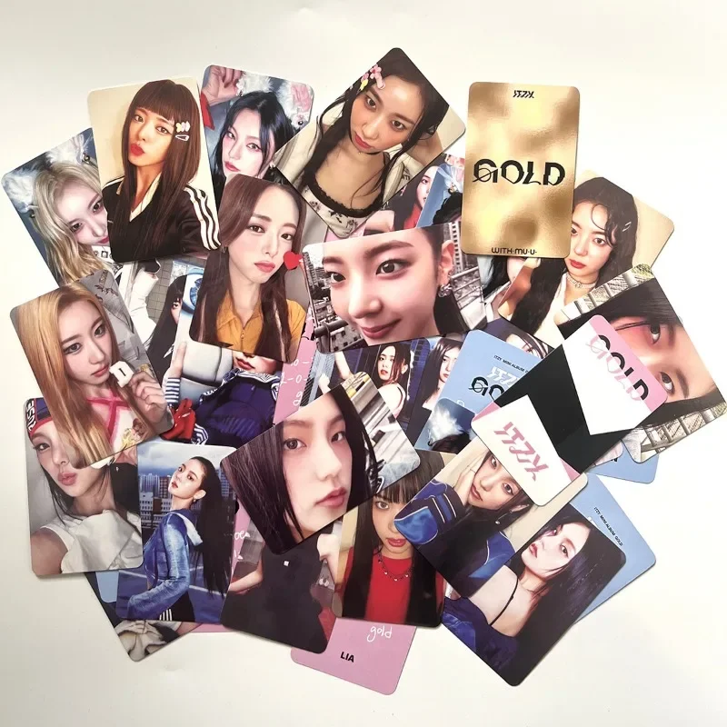 KPOP Girl Group ITZY tarjeta láser Yeji Lia Ryujin Chaeryeong Yuna Regression nuevo álbum tarjetas fotográficas Lomo tarjetas colección de Fans regalos