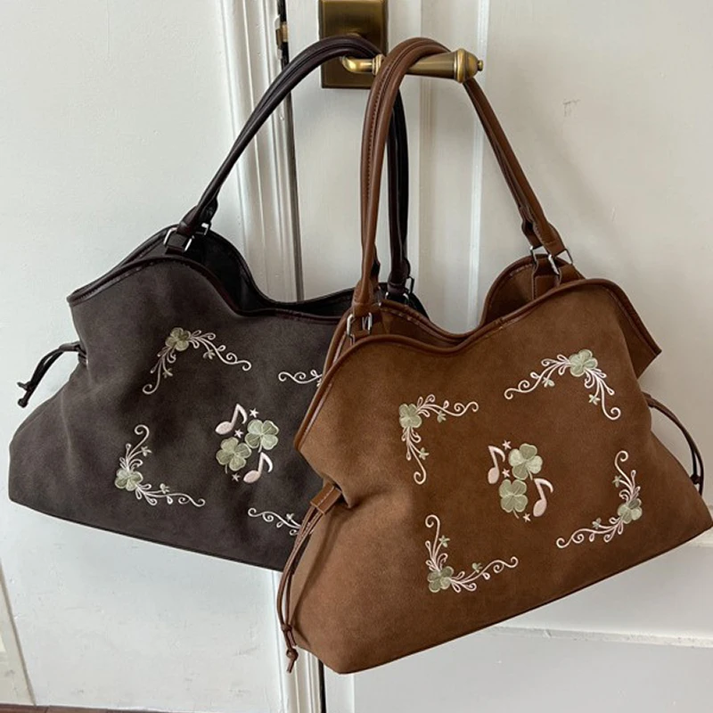 Koreanische Umhängetasche mit Kordelzug, ethnische Blumen- und Musiknoten-Stickerei, große Handtasche für Damen, Vintage-Handtasche für den Winter. – Detail 12