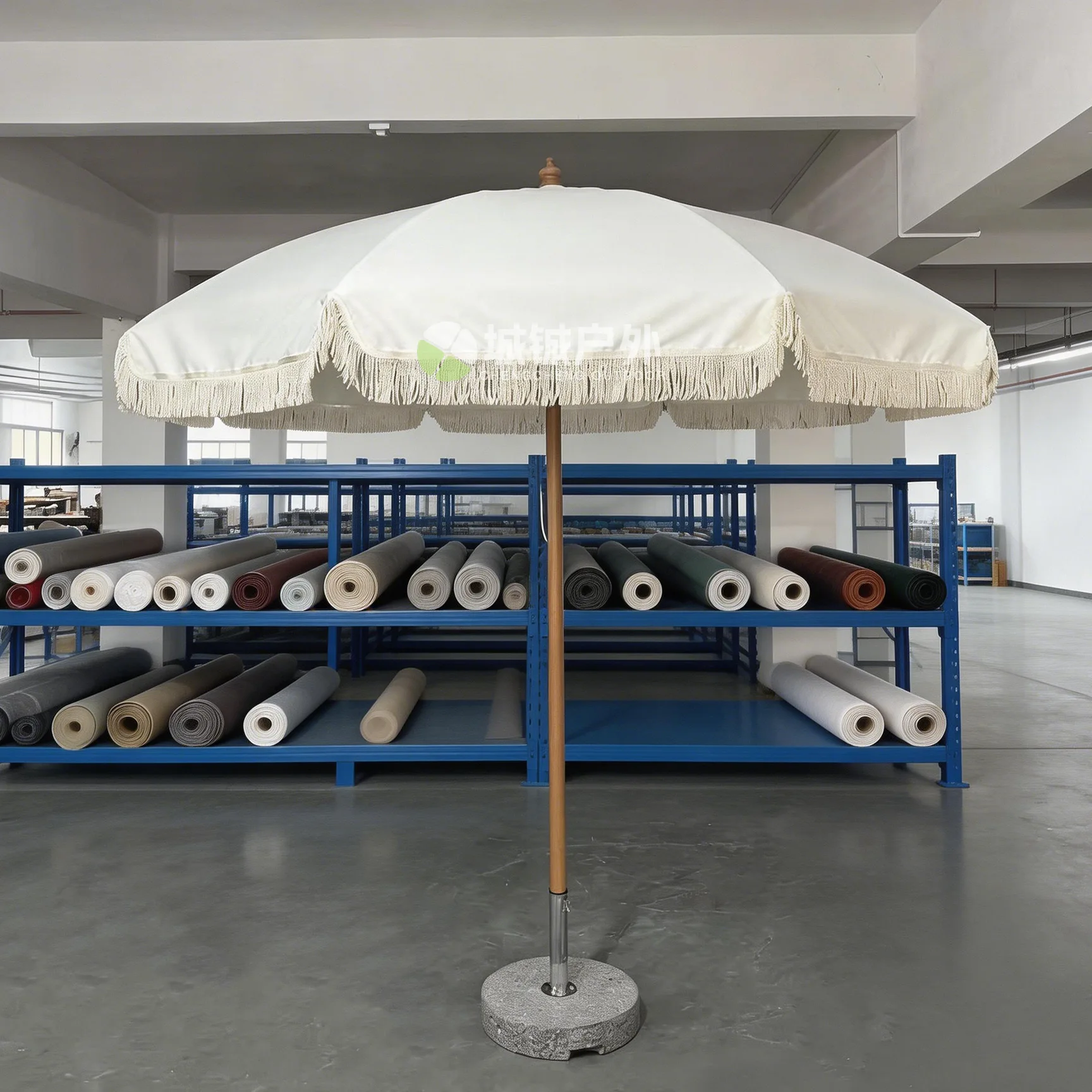 Outdoor arched sun umbrella, mushroom umbrella, courtyard beach aluminum alloy wood grain windproof