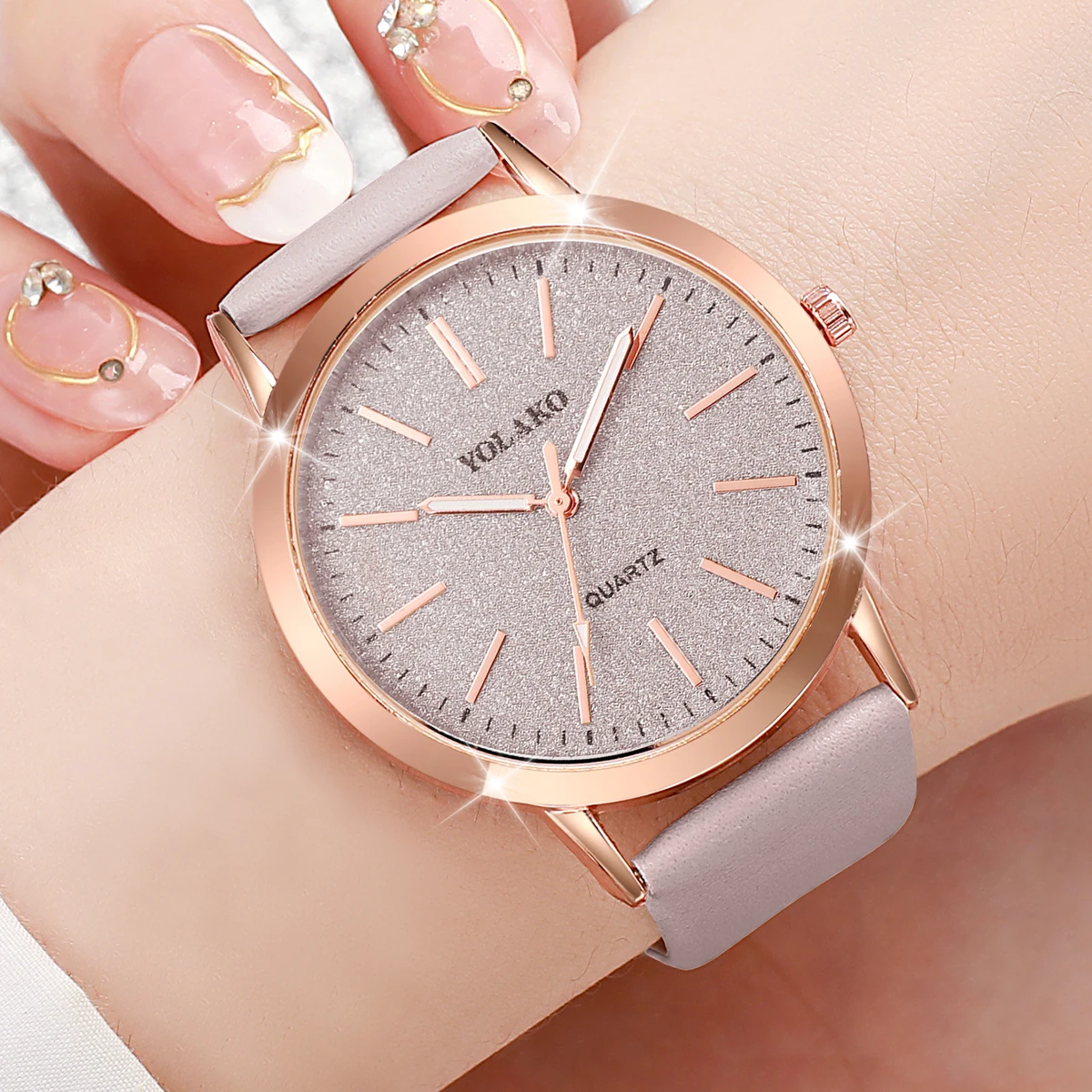 Women Watches Fashion Matting Dial Ladies Quartz Watch Casual Leather Band Female Dress Wristwatches