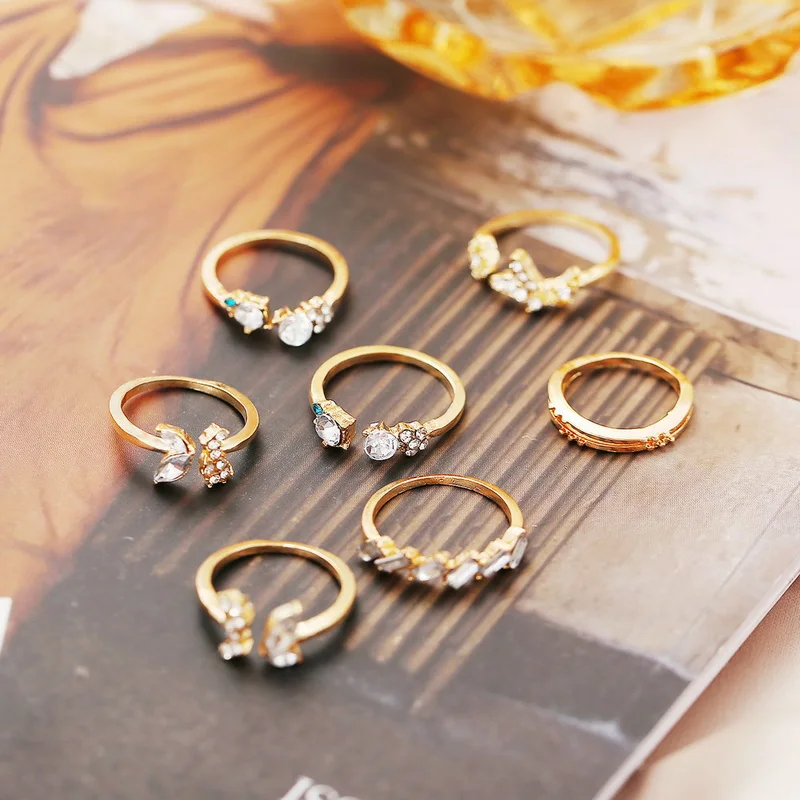 4Pcs/set Bohemian Ring Set for Women Crystal Zircon Leaf Butterfly Flower Wave Geometric Metal Knuckle Ring Jewelry