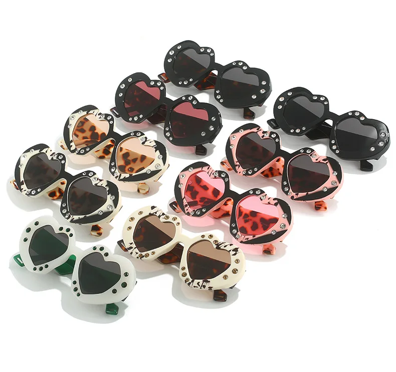 Bunte herzförmige Sonnenbrille Frauen Luxus Diamant übergroße Brille Sonnenbrille weibliche Strass Mode Mode Brillen Okulos – Detail 4