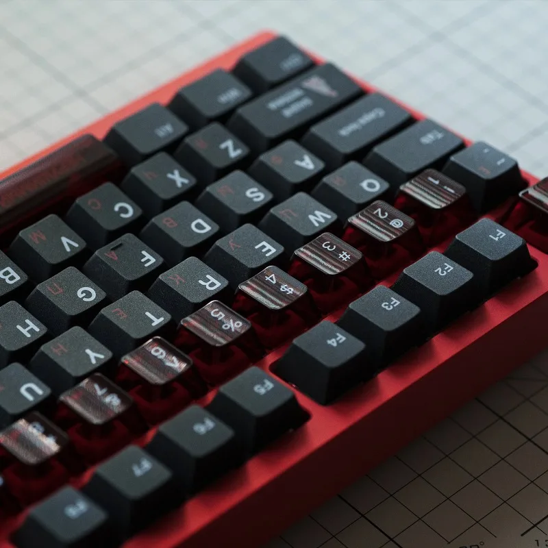 Set di copritasti a tema nero sovietico Set di cappucci per tastiera con profilo in ciliegio traslucido per PC PBT per accessori per tastiera meccanica da gioco regalo