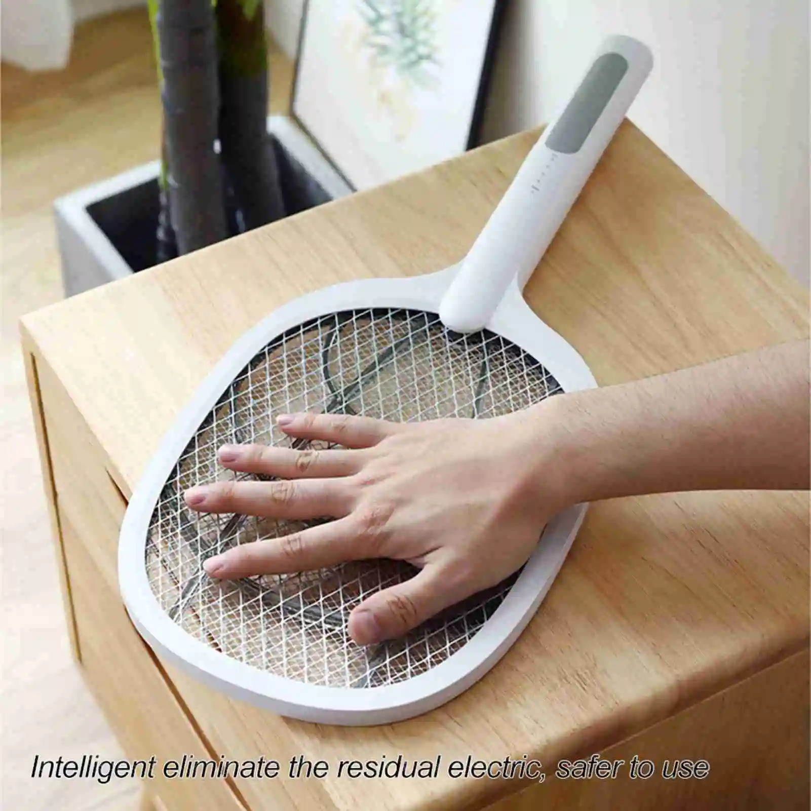 2-in-1 USB Rechargeable Mosquito Racket Foldable Electric Mosquito Killer Fly Swatter Home/Dorm Use Insect Killer Light